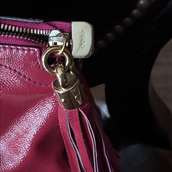 Gucci Soho Patent Leather Top Handle Bag Fuchsia Pink Interlocking G - Picture 3 of 14